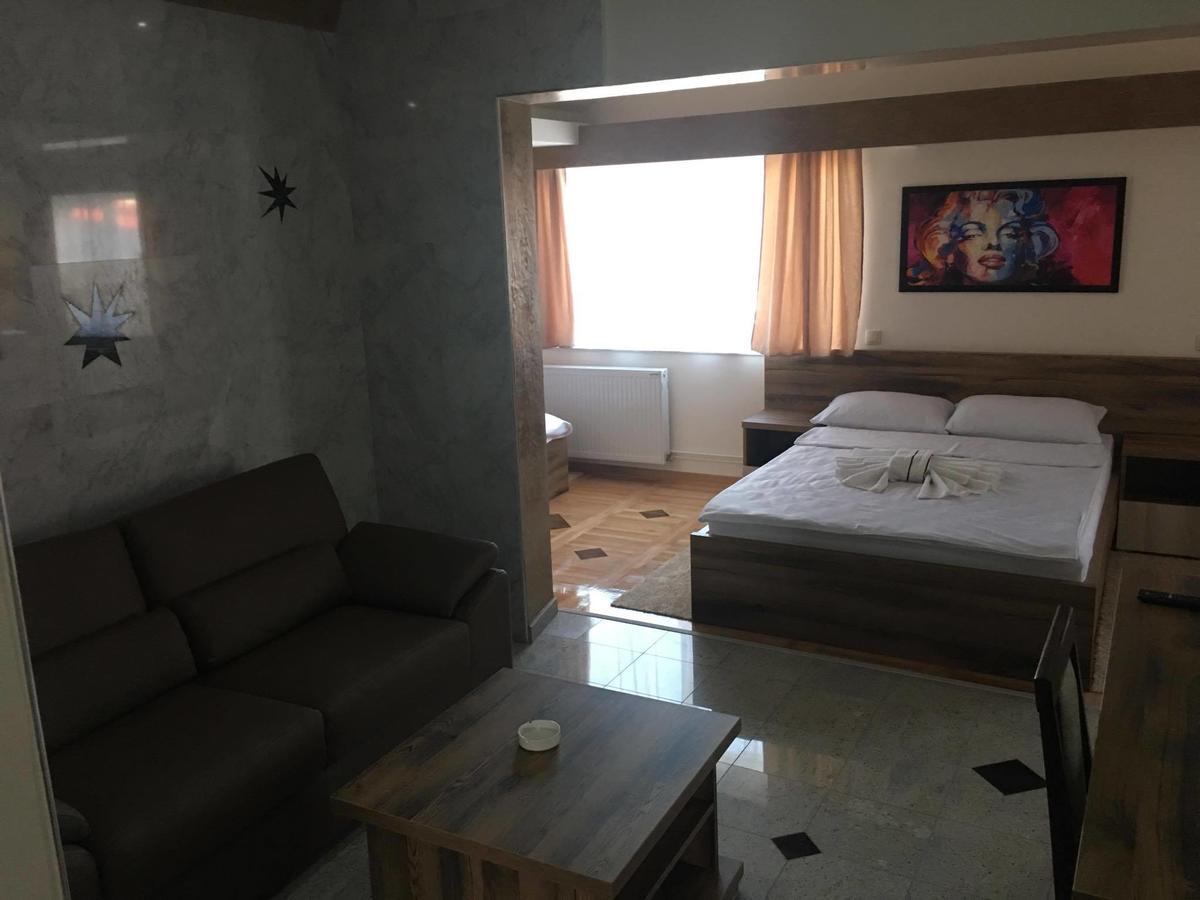 Hotel Odmaraliste Vidik Lazarevac Zewnętrze zdjęcie